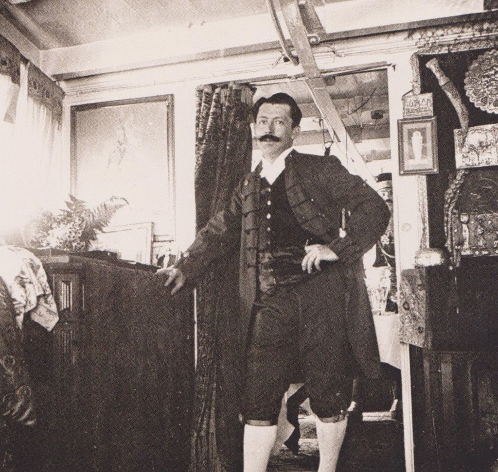à bord du Vautour, Osman Daney, le majordome de Loti